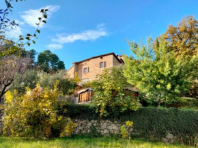 Maison de hameau ardéchois avec vue imprenable